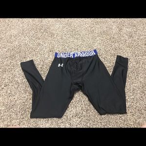 Medium Under Armour compression pants